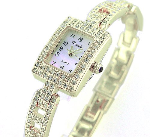 CHIC Ladies 18K Plated BLING Bracelet Crystal Watch Made with SWAROVSKI Elements