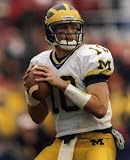 TOM BRADY UNIVERSITY OF MICHIGAN WOLVERINES 8X10 HIGH GLOSSY SPORTS ACTION PHOTO (L)