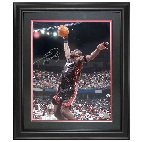 Dwyane Wade Autographed Miami Heat (Black Jersey) Deluxe Framed 16x20 Photo - D Wade Holo
