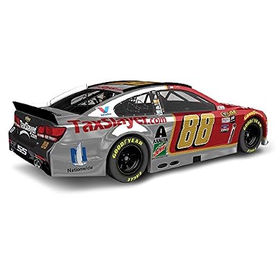 Lionel Racing Dale Earnhardt Jr #88 Taxslayer 2016 Chevrolet SS NASCAR Diecast Car (1:24 Scale), Chrome