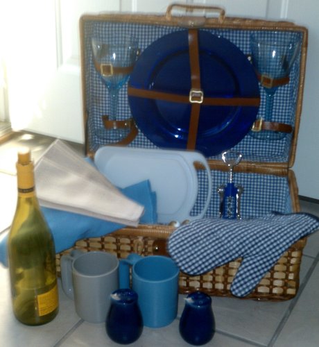 Large Rectangled Wine Basket for Four