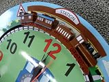 point-kids Kinderwanduhr / Wanduhr - Modell "Zug" mit Bewegung und Ton