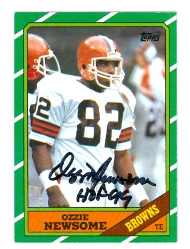 Ozzie Newsome Autographed/Hand Signed Football Card (Cleveland Browns) 1986 Topps #191