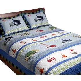 Pem America Trucks At Work Quilt Set