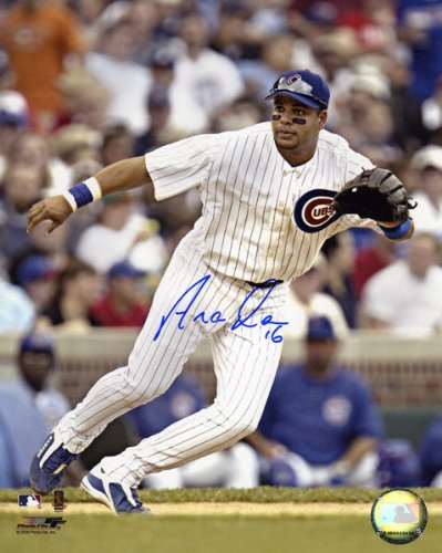 Aramis Ramirez Chicago Cubs Autographed 8x10 Fielding Photo