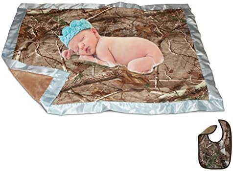 Realtree Boys Baby Blanket Blankie Set (Bib + Blanket, Realtree AP and Blue)