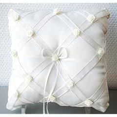 Ringkissen f�r Hochzeit creme Rosen eckig Hochzeitskissen