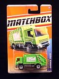GARBAGE TRUCK * GREEN * City Action Series (#7 of 14) MATCHBOX 2011 Basic Die-Cast Vehicle (#66 of 100)
