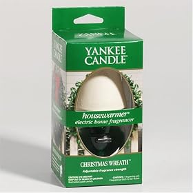 Christmas Wreath Electric Home Fragrance Unit by Yankee Candle by Yankee Candle