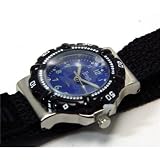 Montre Terrain Sportive Noire avec Bracelet Velcro