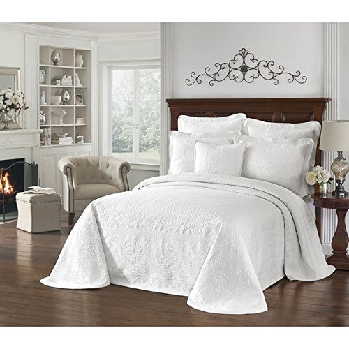102 X 120 Solid White Oversized Bedspread Queen Floor Hangs Over Edge