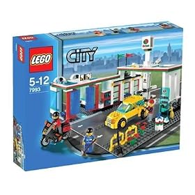 LEGO City 7993: Service Station