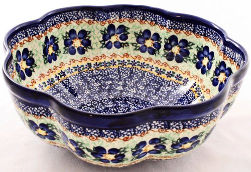 Polish Pottery Large Scallop Bowl 10" diameter x 4" deep