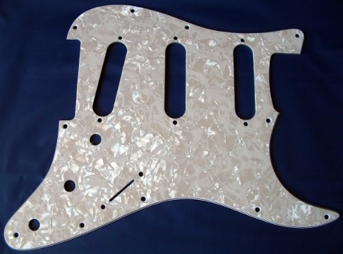 US WHITE PEARLOID SSS PICKGUARD FITS AMERICAN STRAT