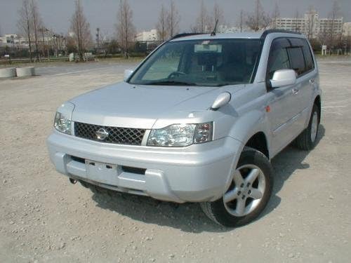 ITOJI XT301 Nissan X-Trail T30 Eye Lines - Frp - Unpainted