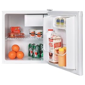 GENERAL ELECTRIC GMR02BANWW Spacemaker 1.7 Cu. Ft. Compact Refrigerator: Appliances