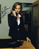 MELORA HARDIN - The Office AUTOGRAPH - Signed 8x10 Photo