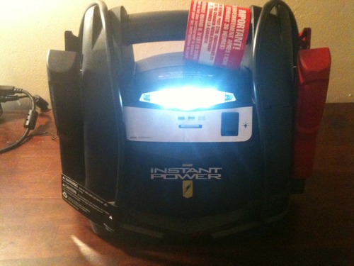 Amazon.com: Schumacher XP400 400 Peak Amp Instant Portable Power Source