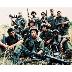 KYLE CHANDLER AS PVT. WILLIAM GRINER, TERENCE KNOX AS SGT. ZEKE ANDERSON FROM TOUR OF DUTY #1 - IN FARBE - Filmfoto - Standard - 10x8" (25x20cm)
