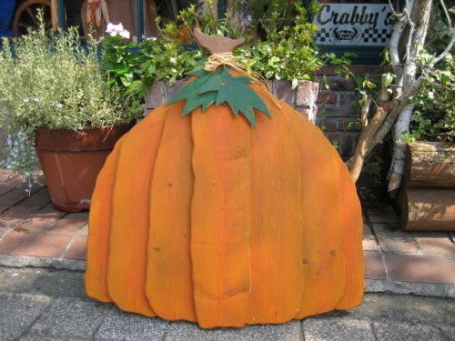 ハロウィン木工品　ビッグかぼちゃGROWTONオリジナルのハンドメイドです