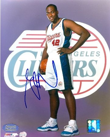 Elton Brand autographed 8x10 Photo (Los Angeles Clippers)