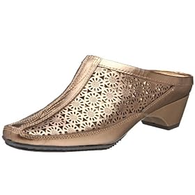Buy White Mt. Ladies Duchess Mule by White Mt.