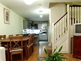 House Hunters International: Setting the Stage for London
