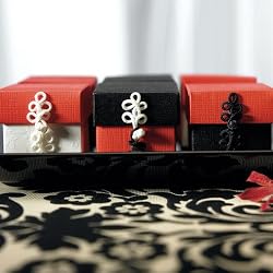 Chinese Buttons - Black