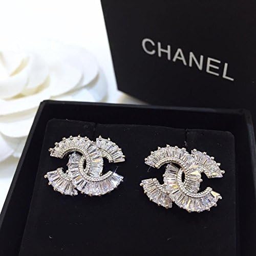 New arrival! Fashion earrings Hi-end(top mirror)Cz Diamond cc earrings Luxury like a celebrity wearing