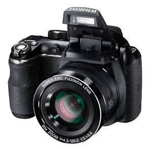 Fujifilm FinePix S4500 Digital Camera (14MP, 30x Optical Zoom) 3 inch LCD Screen