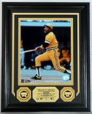 Willie Stargell Framed 8 x 10 Photograph and Medallion Set from The Highland Mint