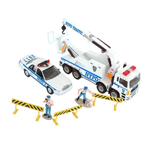 Childrens Toyshop  Toys : NYPD New York Police Department Officers, Tow Truck & Car Playset