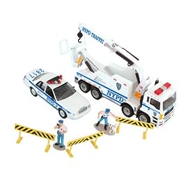 NYPD New York Police Department Officers, Tow Truck & Car Playset