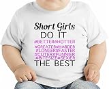 Short Girls Are The Best Funny Slogan オーガニックベビーTシャツ 12 - 18 Months