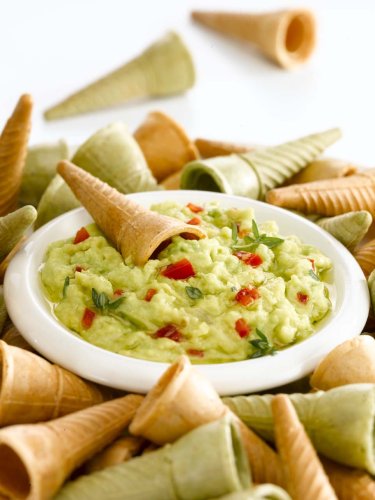 Savory Mini Cones - Tomato Basil Flavor, 270ct. by Yohay Baking Co.
