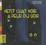 Petit chat noir a peur du soir