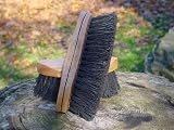 LEGENDS Dyed Bassine Curved-Back Mud Brush