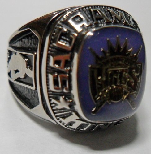 Balfour NBA Sacramento Kings Ring Size 7 White Gold