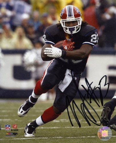 Marshawn Lynch Buffalo Bills - Action - Autographed 8x10 Photograph
