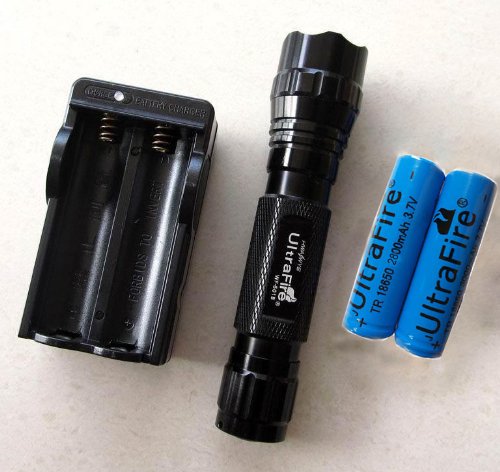 Deals UltraFire 1000 Lumens CREE XM-L T6 LED Flashlight Torch+2x18650 Battery+Charger