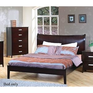 Queen Size Platform Bed in Rich Cappuccino Finish