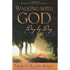 Walking with God Day by Day: 365 Daily Devotional Selections