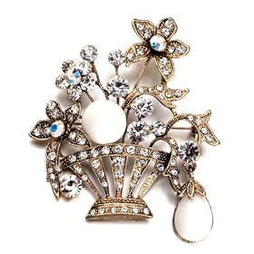 White Pearl Sheep Brooches And Pins: Pugster: Jewelry