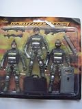 3 Military FiguresIMAGE