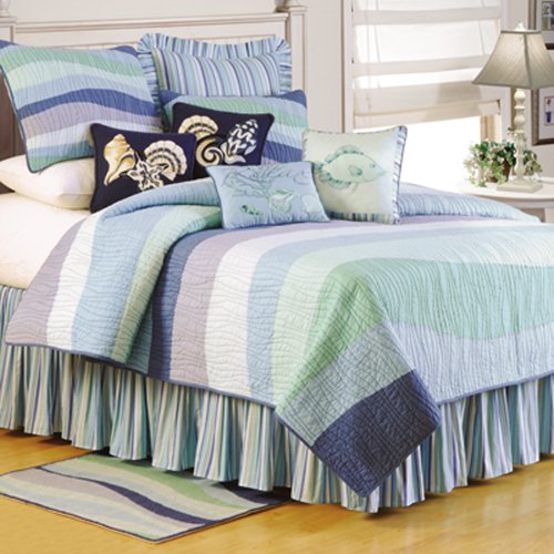 C & F Enterprises Ocean Wave Quilt Set