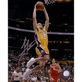 Autographed 8x10 Photo Dunk Jordan Farmar Los Angeles Lakers Basketball Autographed Ex. Signature/Ex. Item NAXCOM Authenticated) Ex. Signature/Ex. Item
