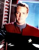Star Trek Voyager 8x10 Photo ~Robert Duncan Mcneill