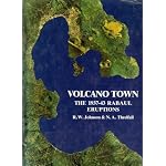 Volcano Town: The 1937-43 Eruptions at Rabaul book cover