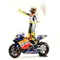 Valentino Rossi's First MotoGP Win 2002 Honda RC211V + figurine 1:12 Scale Diecast Model