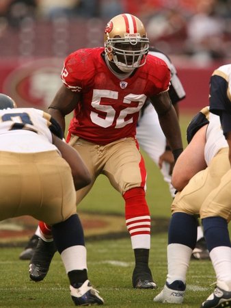 Rams 49ers Football: San Francisco, CA - Patrick Willis Photographic Poster Print, 18x24
